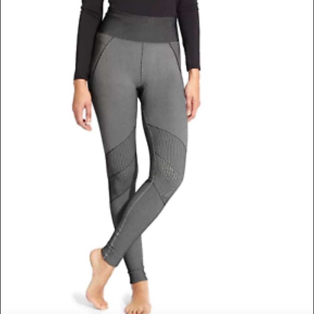 Athleta Flurry Base layer tight